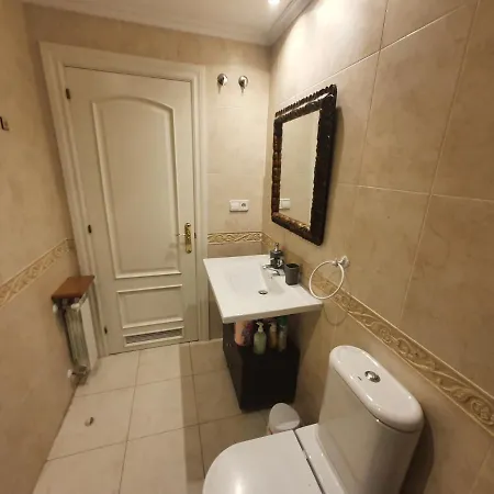 Apartamento Acacias - Piso Amplio En Playa De Poniente 6personas Con Garaje
