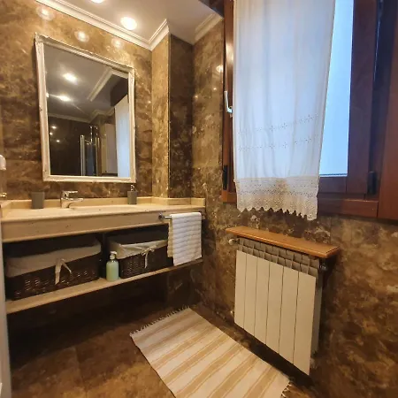 Acacias - Piso Amplio En Playa De Poniente 6personas Con Garaje Apartamento Gijón