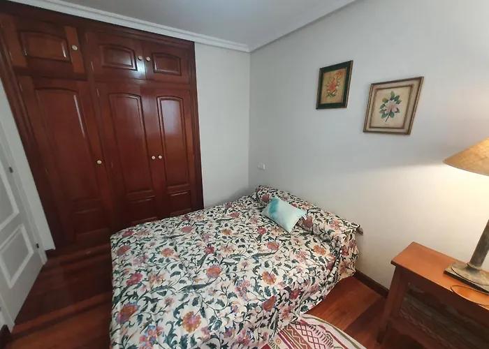 Acacias - Piso Amplio En Playa De Poniente 6 Personas Con Garaje - Vut-2654-as Apartman *