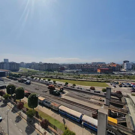 Acacias - Piso Amplio En Playa De Poniente 6 Personas Con Garaje - Vut-2654-as شقة